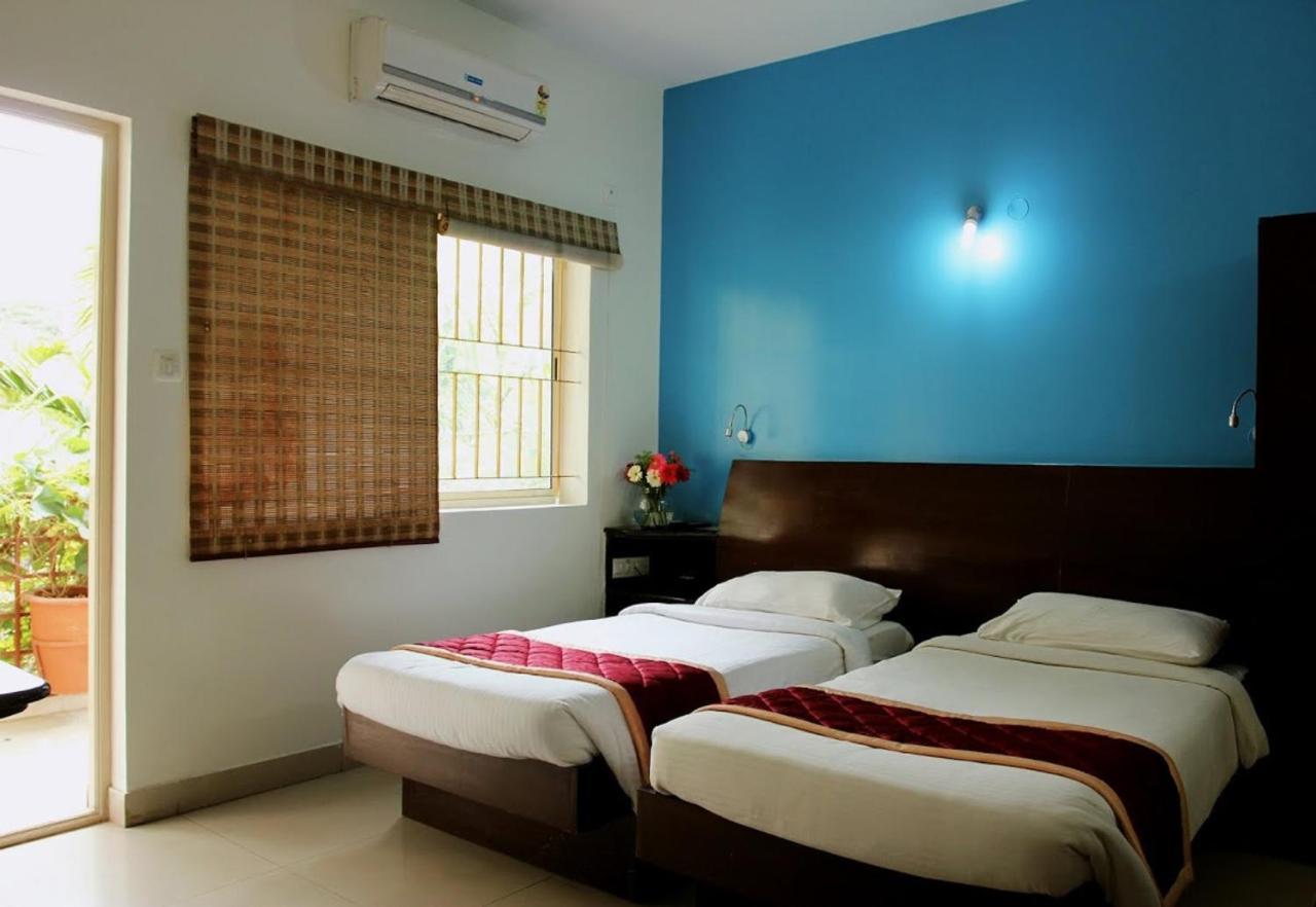The Green Path Eco Hotel Bangalore Exterior photo